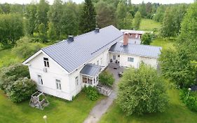 Utajaerven Pappila Olden Vicarage